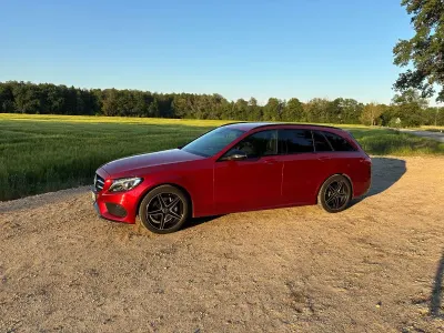 Gebraucht Mercedes C180 AMG line 156 PS (114 kW) 2017 Rot Kombi