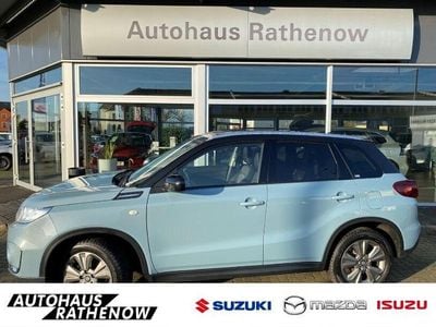 Blau Gebraucht 2019 Suzuki Vitara Comfort Limousine | 14.990 € (Guter Preis)