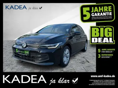 Gebraucht VW Golf VIII Life 116 PS (85 kW) 2025 Grenadillschwarz metallic Limousine