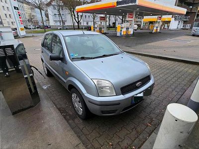 Gebraucht Ford Fusion 100 PS (73 kW) 2005 Silber Kleinwagen