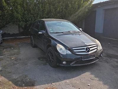 Mercedes R280