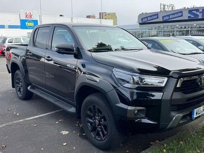 Schwarz Gebraucht 2025 Toyota HiLux Abholung | 63.000 € (Teuer)
