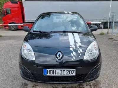 Używany Renault Twingo Authentique 58 KM (42 kW) 2008 Czarny Hatchback