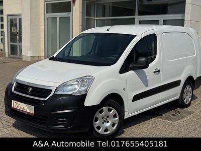 Gebraucht Peugeot Partner Comfort plus 99 PS (72 kW) 2015 Weiß Van / Kleinbus