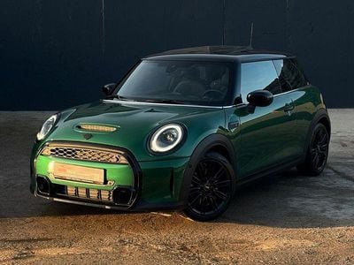 Grün Gebraucht 2023 Mini Cooper S Classic Kleinwagen | 28.490 € (Teuer)