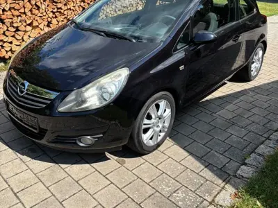 Gebraucht Opel Corsa 90 PS (66 kW) 2008 Schwarz Kleinwagen
