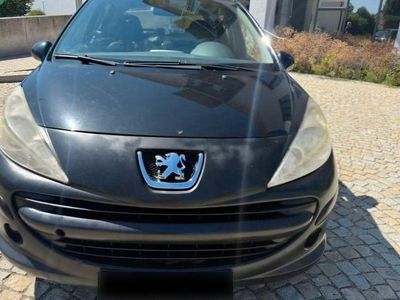 Gebraucht Peugeot 207 Urban Move 95 PS (69 kW) 2007 Schwarz Limousine