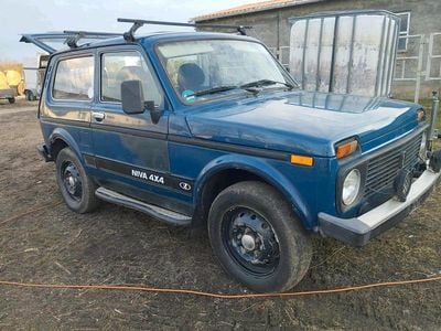 Gebraucht Lada niva 81 PS (59 kW) 2004 SUV