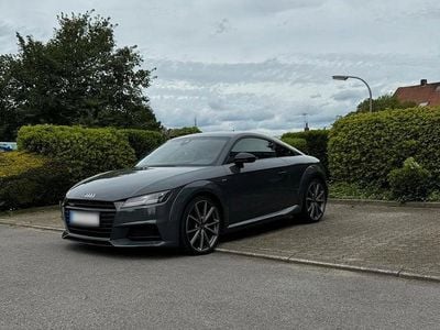 Gebraucht Audi TT S-Line 230 PS (169 kW) 2016 Grau Coupé