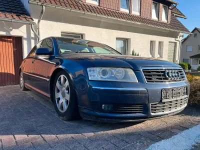 Gebraucht Audi A8 280 PS (205 kW) 2002 Blau Limousine