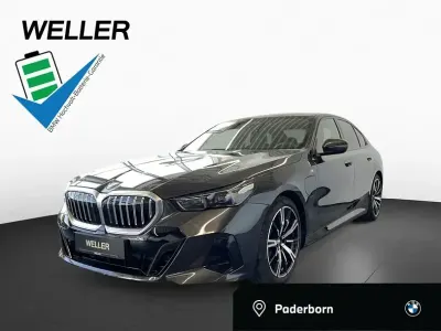 Gebraucht BMW 530e M Sport 299 PS (219 kW) 2025 Grau Limousine