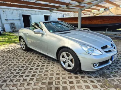 Second-hand Mercedes SLK200 184 CP (135 kW) 2008 Argintiu Cabrio
