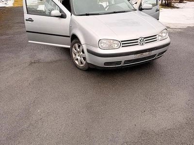 Gebraucht VW Golf IV 100 PS (73 kW) 2004 Silber Kombi