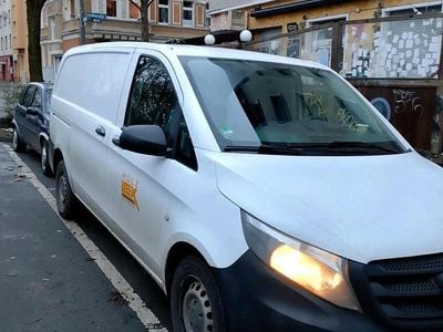 Gebraucht Mercedes Vito 114 PS (83 kW) 2015 Weiß Van