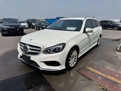 Mercedes E300