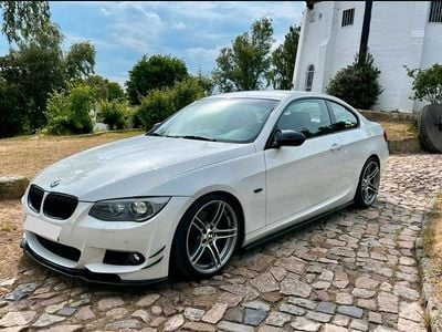Gebraucht BMW 330 M Sport 245 PS (180 kW) 2011 Weiß Coupé