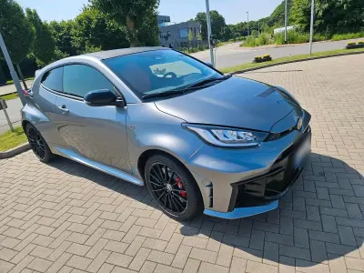 Gebraucht Toyota Yaris 280 PS (205 kW) 2024 Grau Kleinwagen