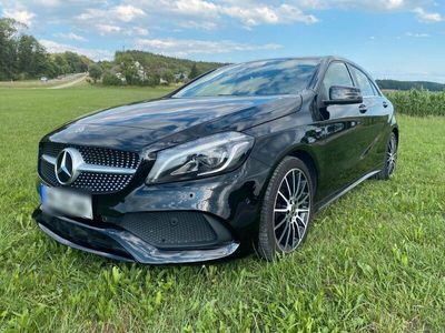 gebraucht Mercedes A200 AMG Line PEAK Edition