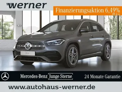 Gebraucht Mercedes GLA180 AMG 136 PS (100 kW) 2022 Lack mountaingrau (metallic) SUV
