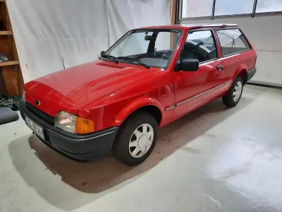 Occasion Ford Escort 60 ch (44 kW) 1988 Rouge Break