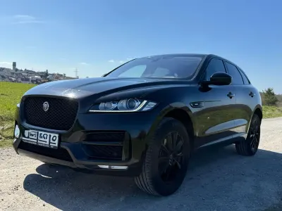 Begagnad Jaguar F-Pace R-Sport 300 HK (220 kW) 2016 Svart SUV