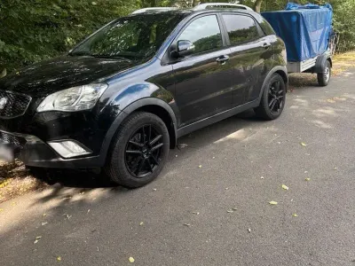 Gebraucht SsangYong Korando Sapphire 175 PS (128 kW) 2011 Schwarz SUV
