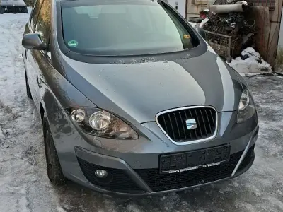 Gebraucht Seat Altea XL 125 PS (91 kW) 2013 Grau Van / Kleinbus