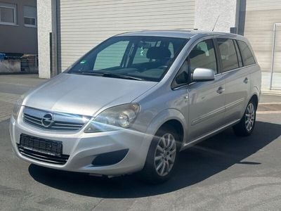 Gebraucht Opel Zafira Edition 110 PS (80 kW) 2010 Silber Van / Kleinbus