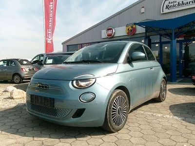 Gebraucht Fiat 500e Icon 86 kW (118 PS) 2021 Weiß Limousine