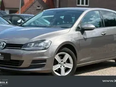 Gebraucht VW Golf VII Comfortline 125 PS (91 kW) 2016 Grau Limousine