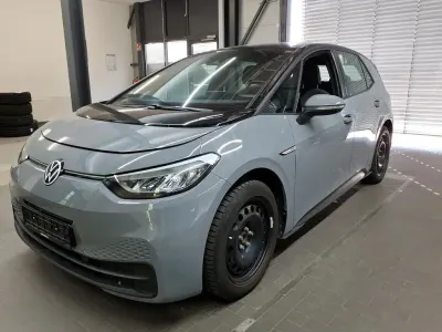 Gebraucht VW ID.3 Pro Performance 150 kW (204 PS) 2023 Mondsteingrau Kleinwagen