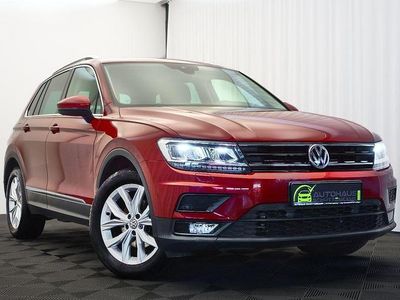 Second-hand VW Tiguan Sound 150 CP (110 kW) 2017 Roșu SUV
