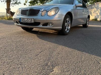 Mercedes E220