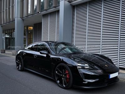 Porsche Taycan 4S