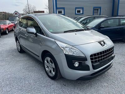 gebraucht Peugeot 3008 Active*Automatik/Panorama-Dach*