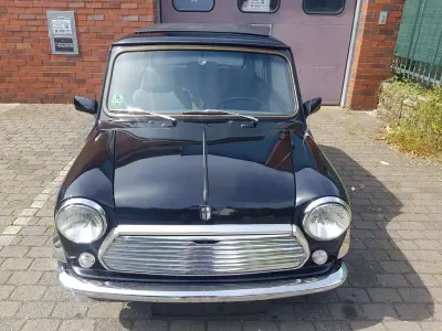 Gebraucht Mini 1000 41 PS (30 kW) 1991 Schwarz Kleinwagen