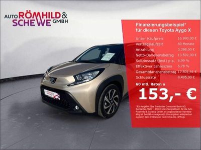 Gebraucht Toyota Aygo X Pulse 72 PS (52 kW) 2024 Ginger beige (4u9)/ black mica (209) SUV
