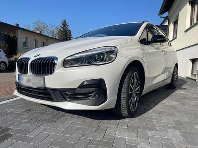 Gebraucht BMW 225 Luxury Line 224 PS (164 kW) 2018 Weiß Kombi