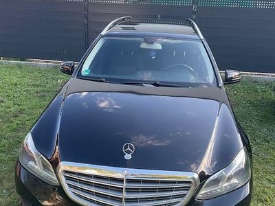 Mercedes E220