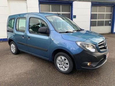 Mercedes Citan 109