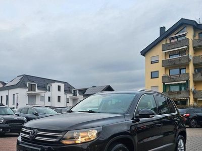 Gebraucht VW Tiguan Sportline 160 PS (117 kW) 2013 Schwarz SUV