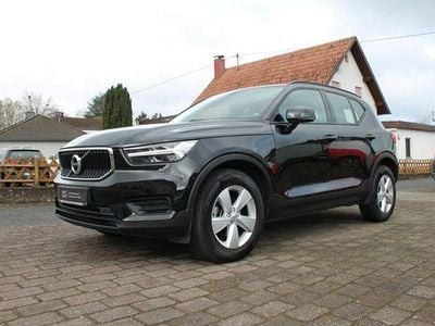 Gebraucht Volvo XC40 Momentum 129 PS (94 kW) 2022 Schwarz SUV