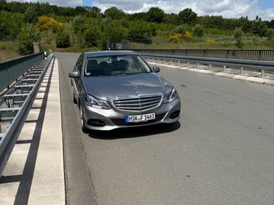 Mercedes E200