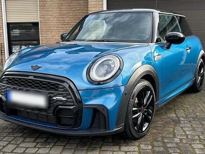 Usata Mini John Cooper Works 136 CV (100 kW) 2021 Blu Utilitaria