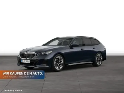 Gebraucht BMW 520 Comfort Edition 197 PS (144 kW) 2025 Carbonschwarz metallic Kombi