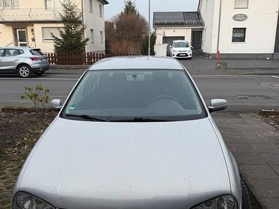 Gebraucht VW Golf III 100 PS (73 kW) 1999 Silber Limousine