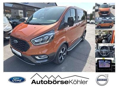Second-hand Ford Tourneo Active 185 CP (136 kW) 2022 Portocaliu Monovolum