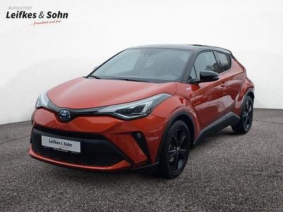 Infernoorange metallic / dach schwarz Gebraucht 2019 Toyota C-HR Basis SUV | 20.980 € (Fairer Preis)