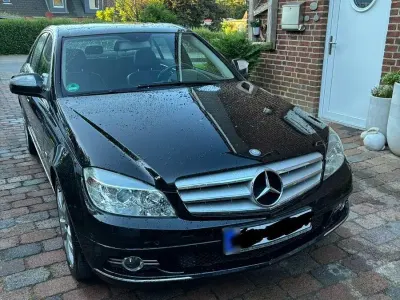 Gebraucht Mercedes C180 Avantgarde 156 PS (114 kW) 2007 Schwarz Limousine