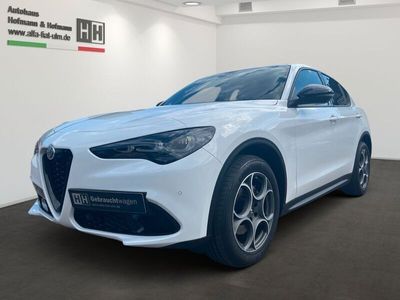 Weiß Gebraucht 2023 Alfa Romeo Stelvio Sprint SUV | 47.200 € (Teuer)